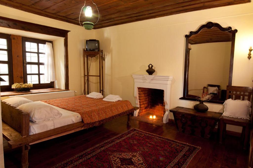 Vergoula'S Mansion Kastoria Phòng bức ảnh