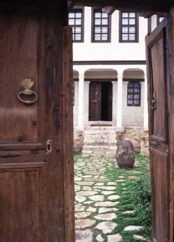 Vergoula'S Mansion Kastoria Ngoại thất bức ảnh